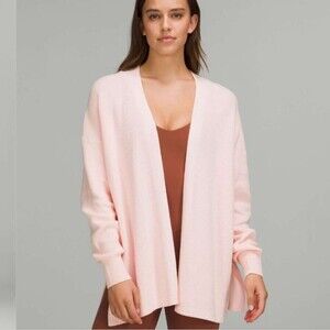 Lululemon Side Slit Sweater Wrap in Strawberry Milkshake size 16